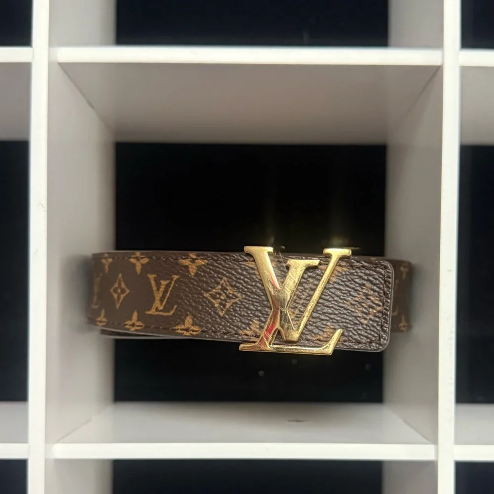 ***SOLD*** Louis Vuitton Brown and Gold Monogram Belt size 85 w/COA - Picture 1 of 7